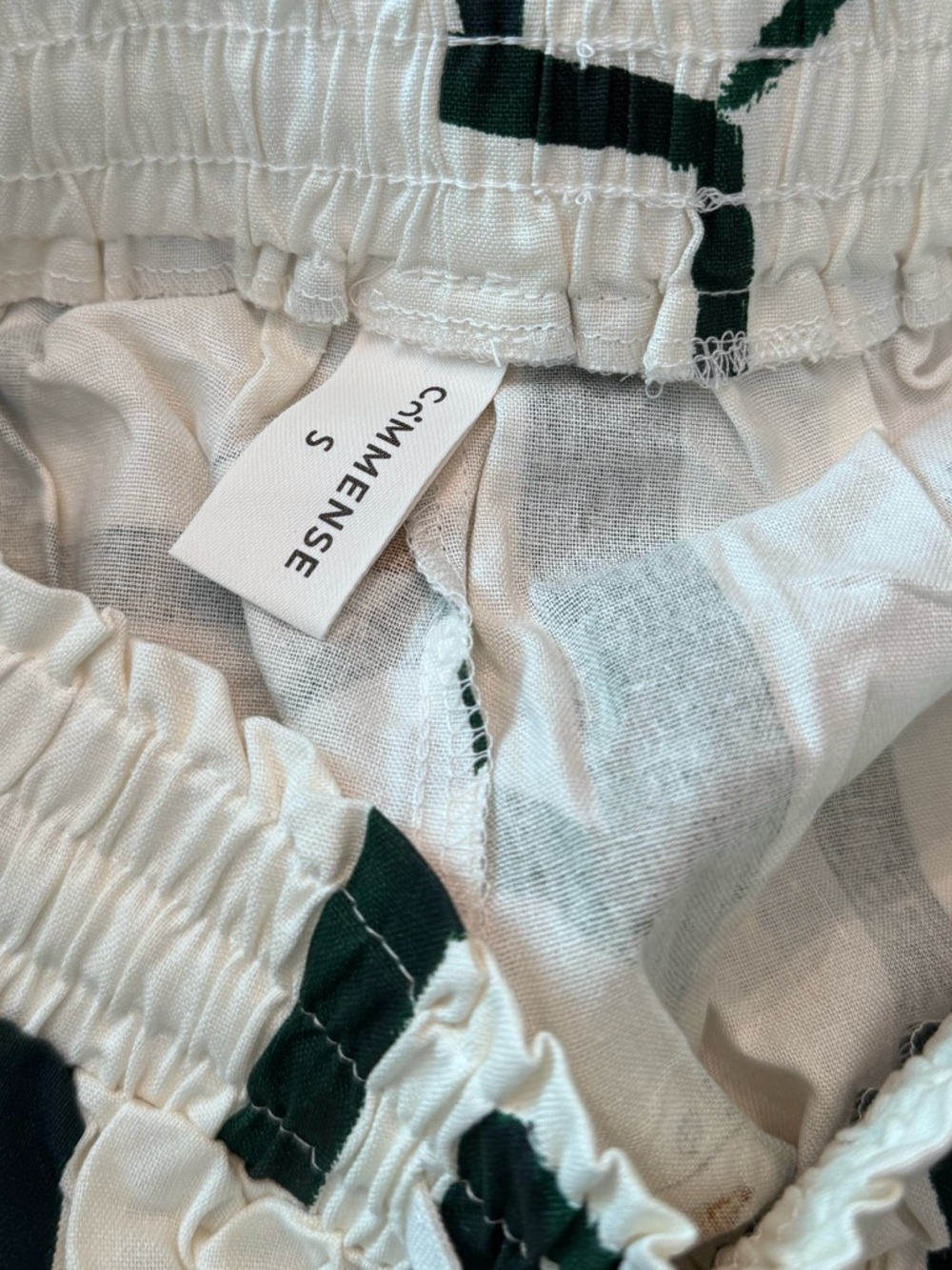 Commense Print Drawstring Shorts Set - Picture 8 of 9